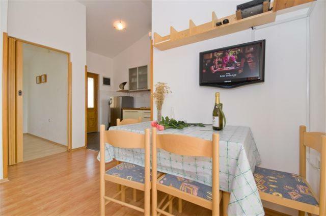 Villa Marianne Vinkuran Luaran gambar