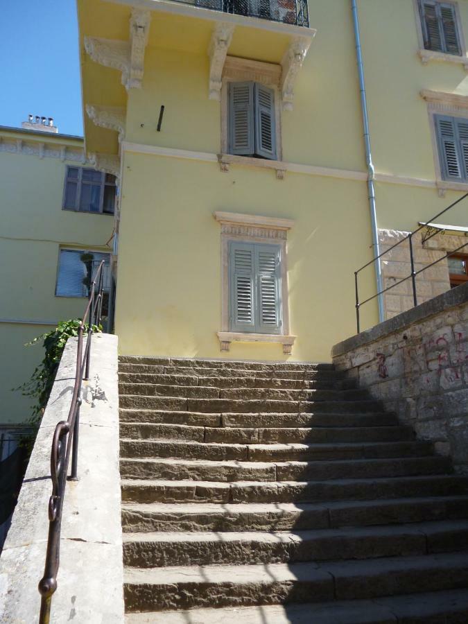 Villa Marianne Vinkuran Luaran gambar